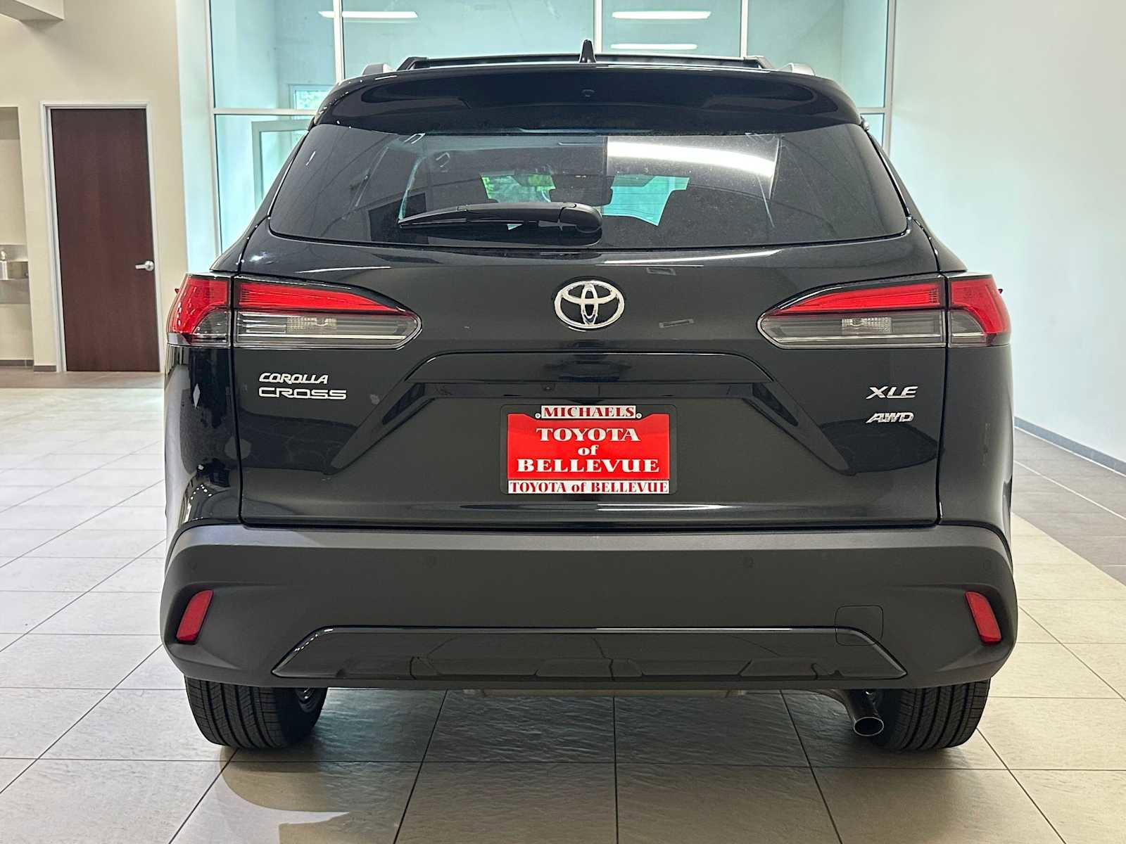 New 2026 Toyota Corolla Cross XLE AWD/4WD image 5