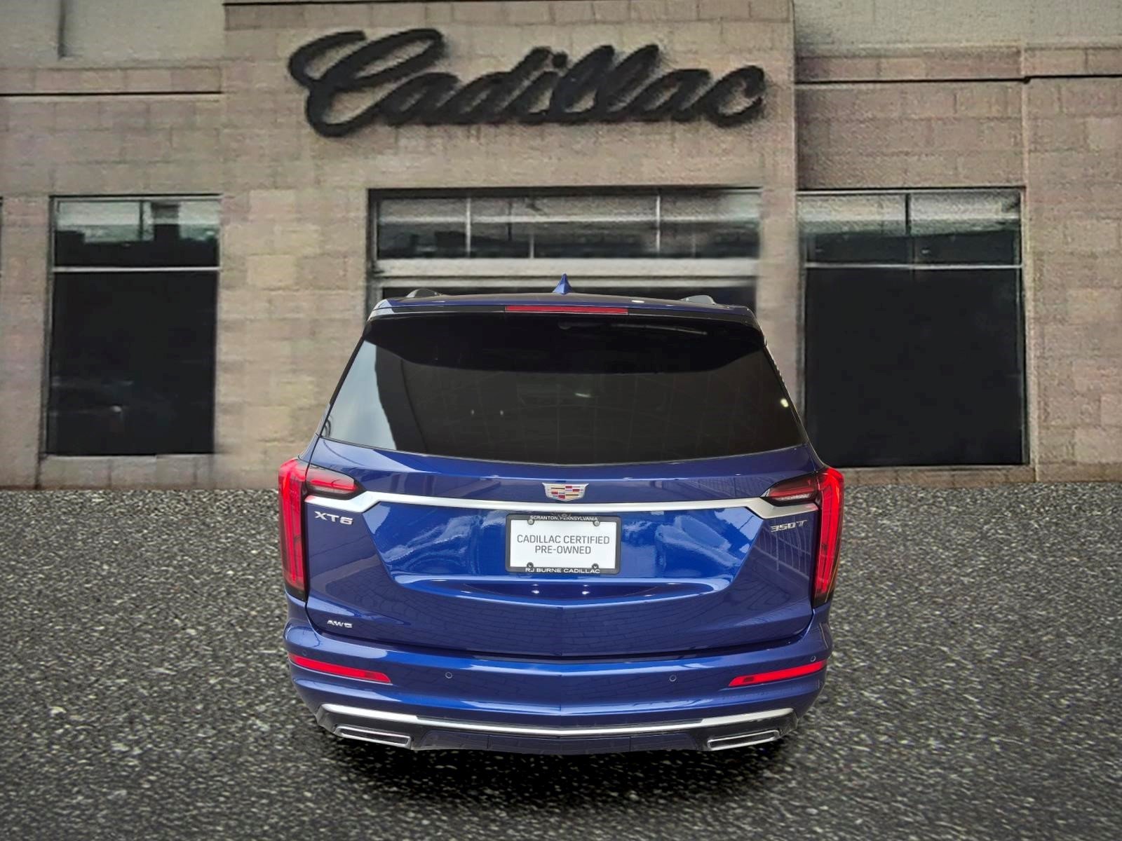 Certified 2024 Cadillac XT6 Luxury AWD/4WD image 4