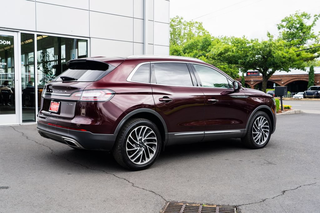 Used 2019 Lincoln Nautilus Reserve w/ Cargo Utility Package AWD/4WD image 6