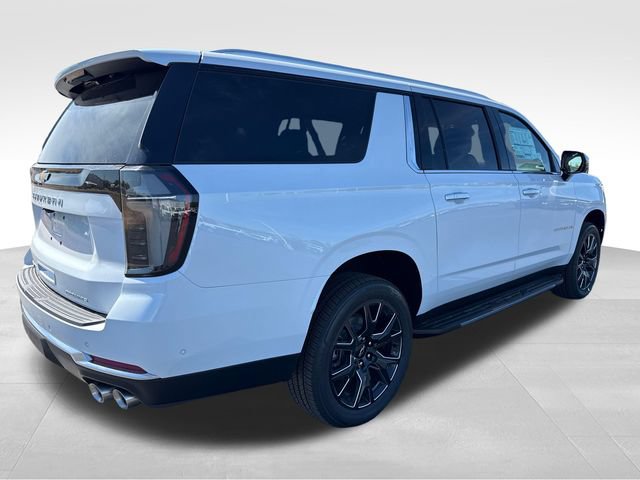 New 2026 Chevrolet Suburban Premier w/ Sun And Tow Package AWD/4WD image 5