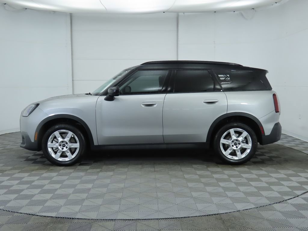 Certified 2025 MINI Cooper Countryman S image 9