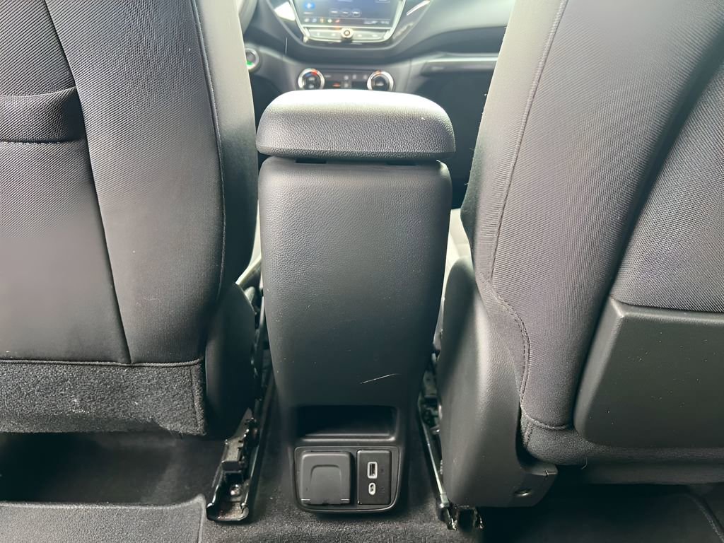Used 2023 Chevrolet TrailBlazer LT w/ Convenience Package FWD image 19