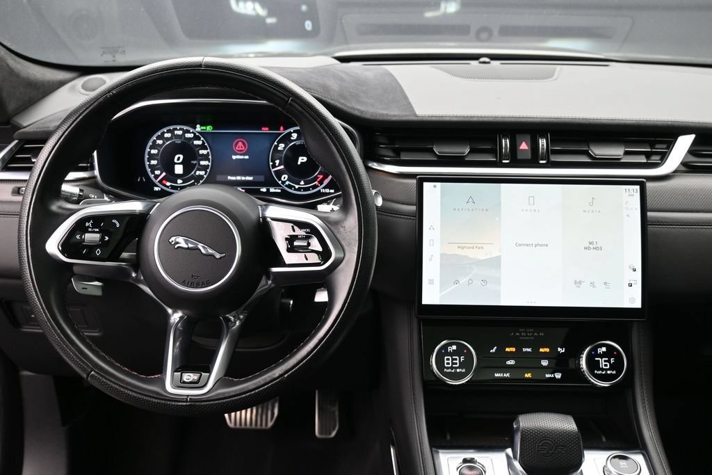 Used 2021 Jaguar F-PACE SVR AWD/4WD image 11