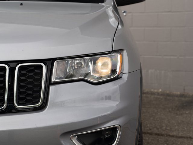 Used 2021 Jeep Grand Cherokee Limited image 10