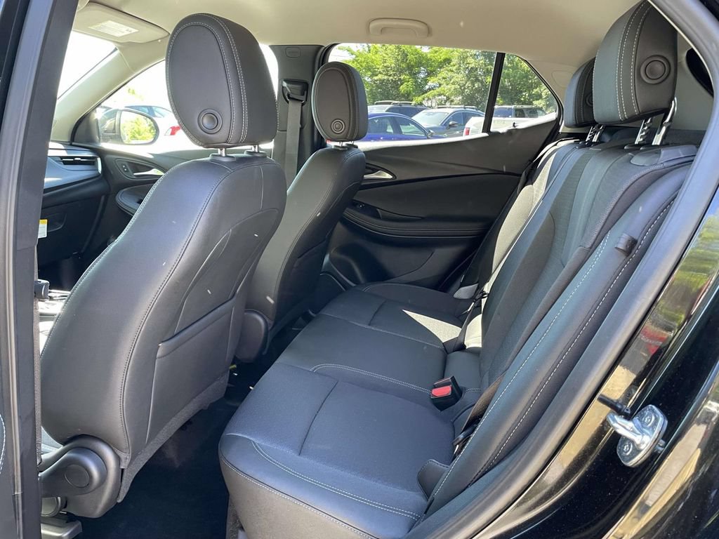 Used 2024 Buick Encore GX Preferred FWD image 13