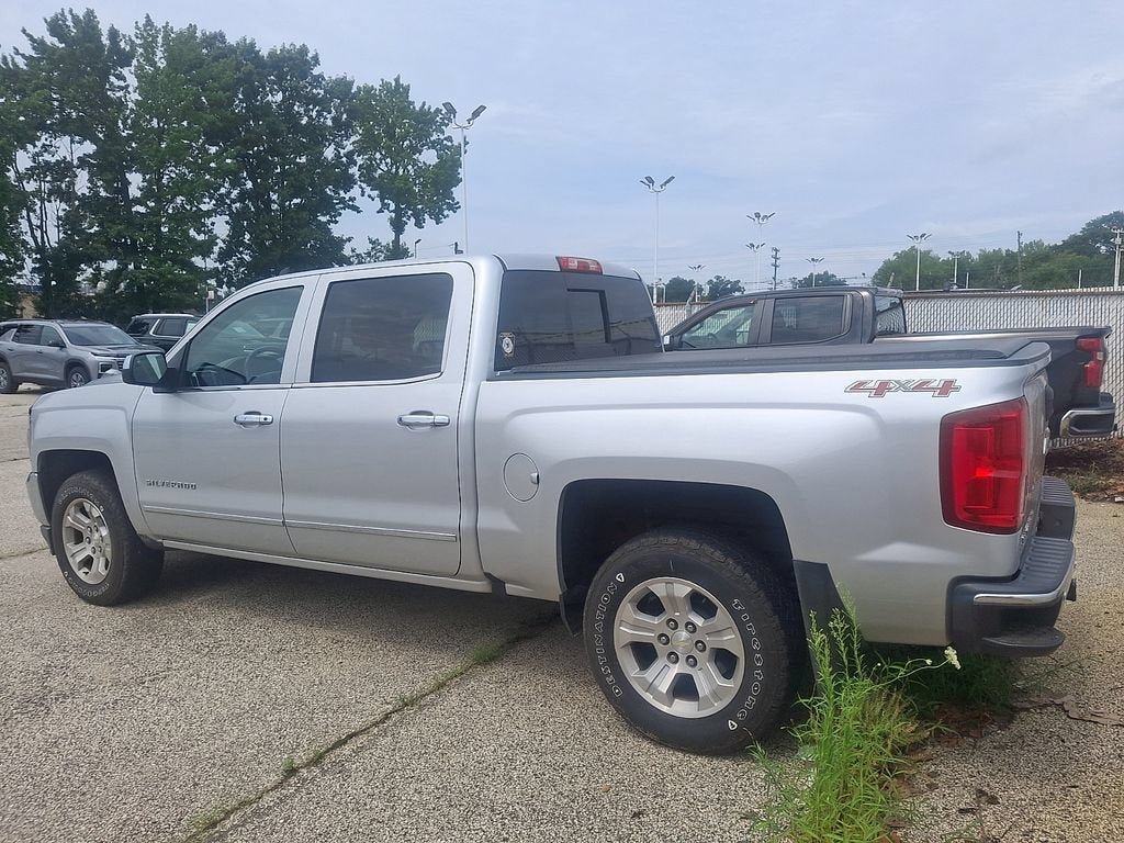 Used 2017 Chevrolet Silverado 1500 LTZ w/ Sport Package AWD/4WD image 5