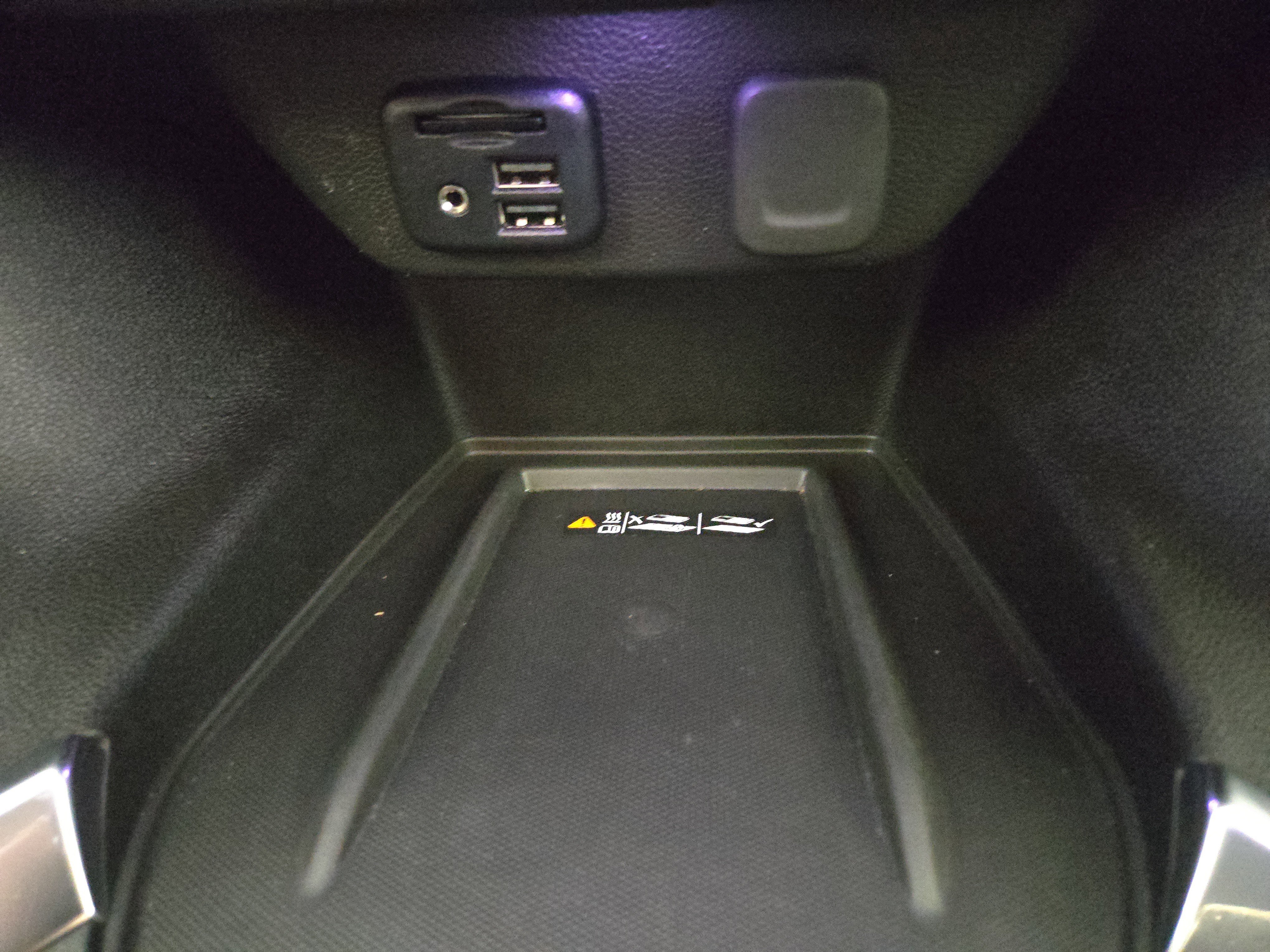 Certified 2022 Chevrolet Traverse RS w/ LPO, Floor Liner Package image 30