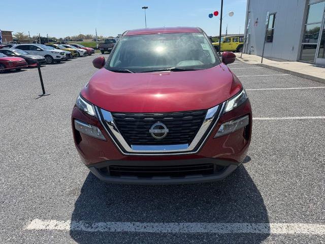 Used 2023 Nissan Rogue SV AWD/4WD image 3