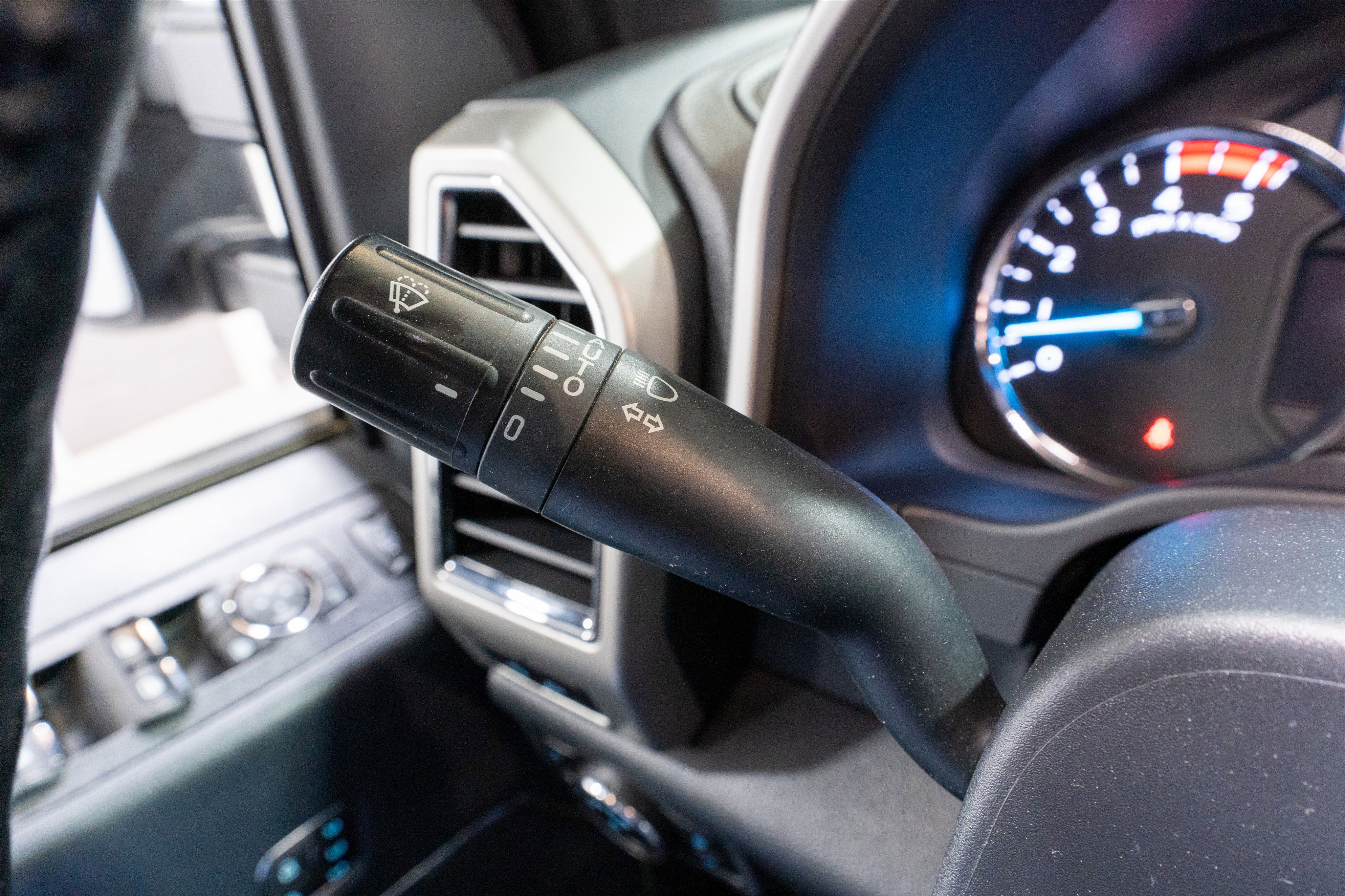 Used 2022 Ford F250 Lariat w/ Lariat Ultimate Package image 31