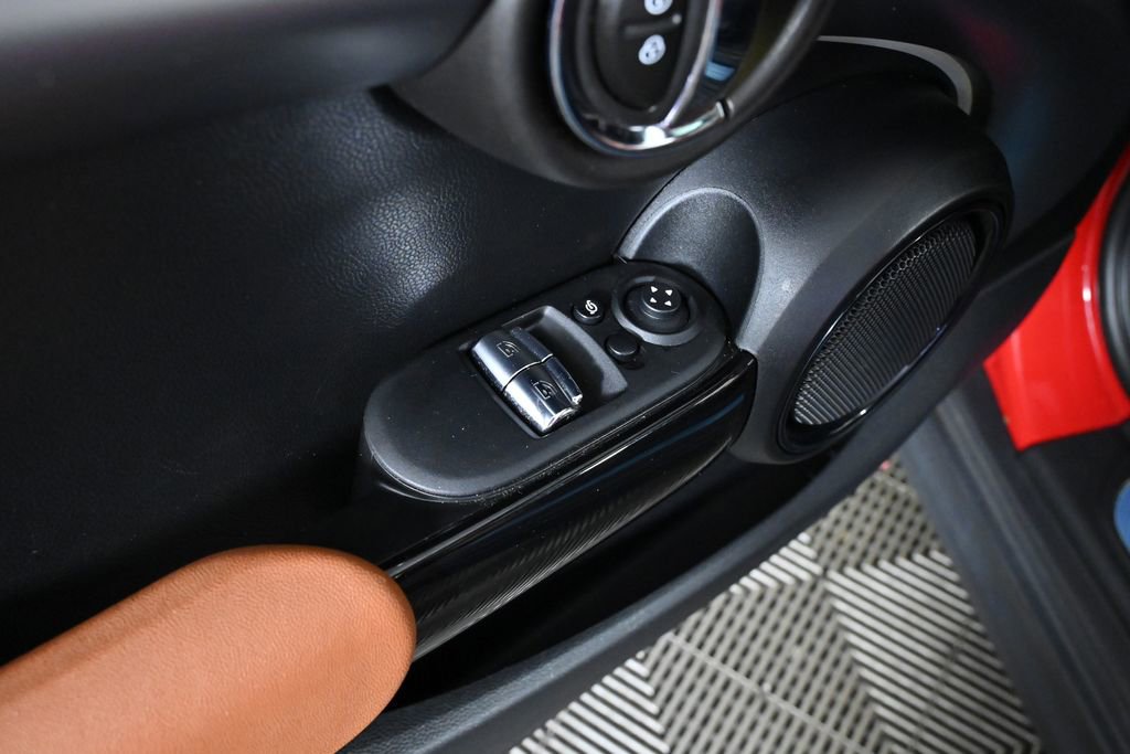 Certified 2024 MINI Cooper S image 23