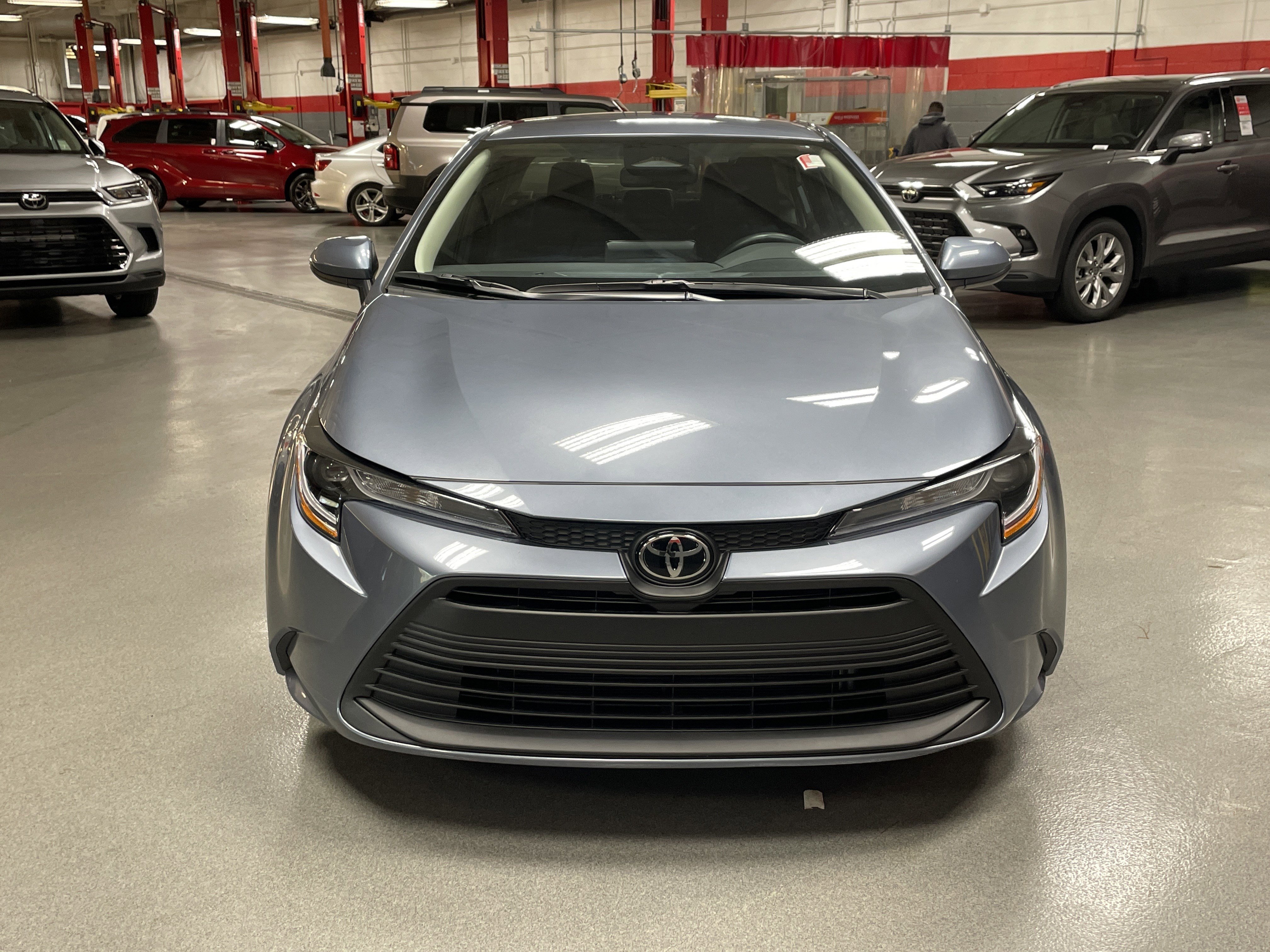 Certified 2025 Toyota Corolla LE image 3