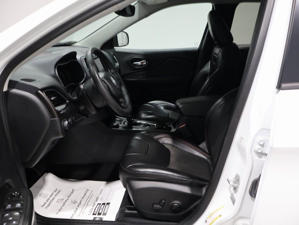 Certified 2022 Jeep Cherokee Trailhawk w/ Sound & Nav Group image 13