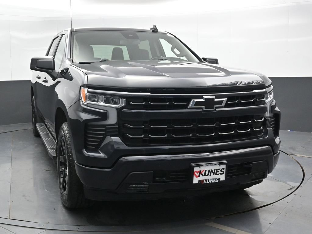 Used 2024 Chevrolet Silverado 1500 RST w/ Z71 Off-Road Package image 6
