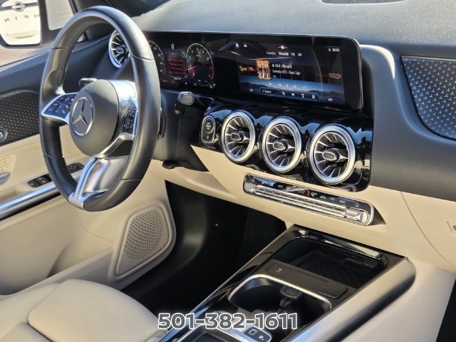 Used 2025 Mercedes-Benz GLA 250 image 18