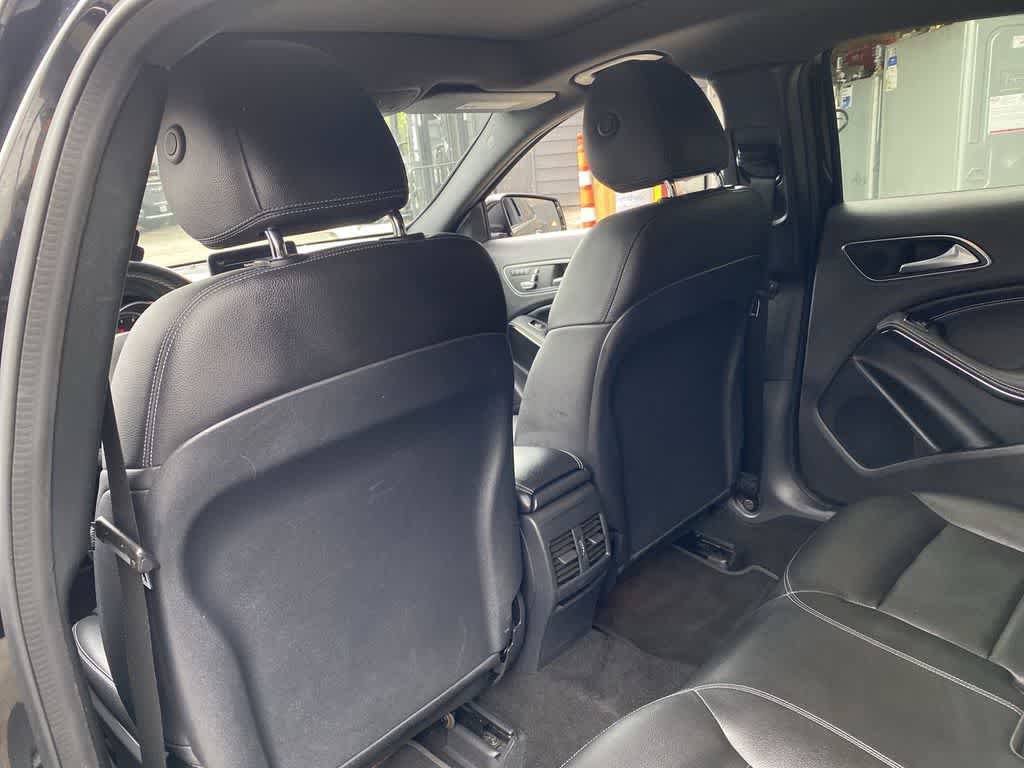 Used 2018 Mercedes-Benz GLA 250 4MATIC image 16