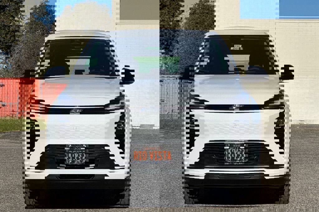 New 2027 Chevrolet Bolt LT w/ Comfort Package image 9