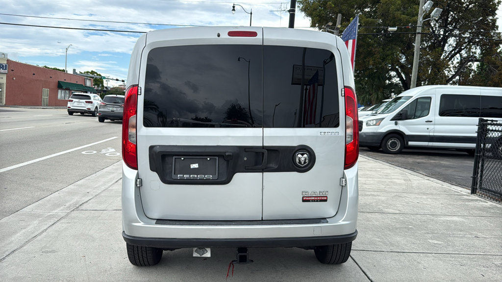Used 2017 RAM ProMaster City Tradesman SLT FWD image 13