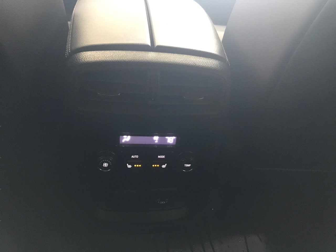 Used 2019 Buick Envision Premium image 16