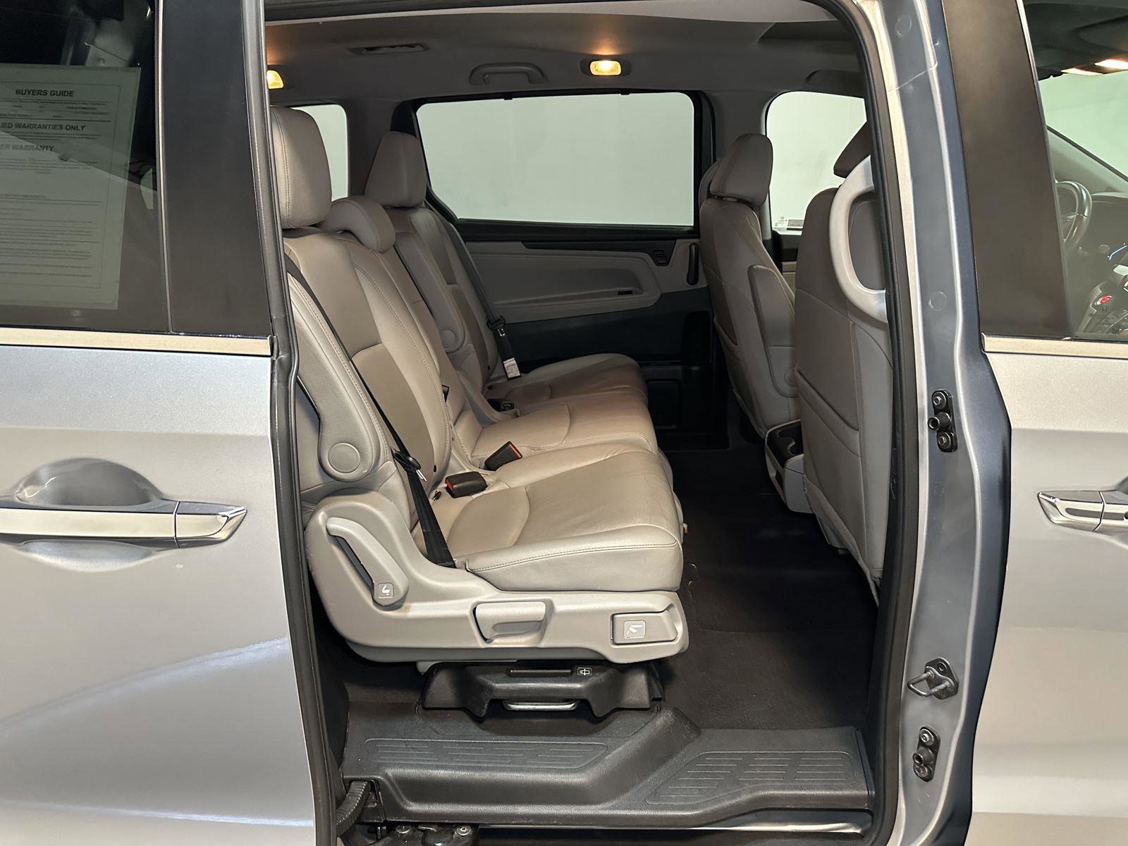 Used 2021 Honda Odyssey EX-L image 32