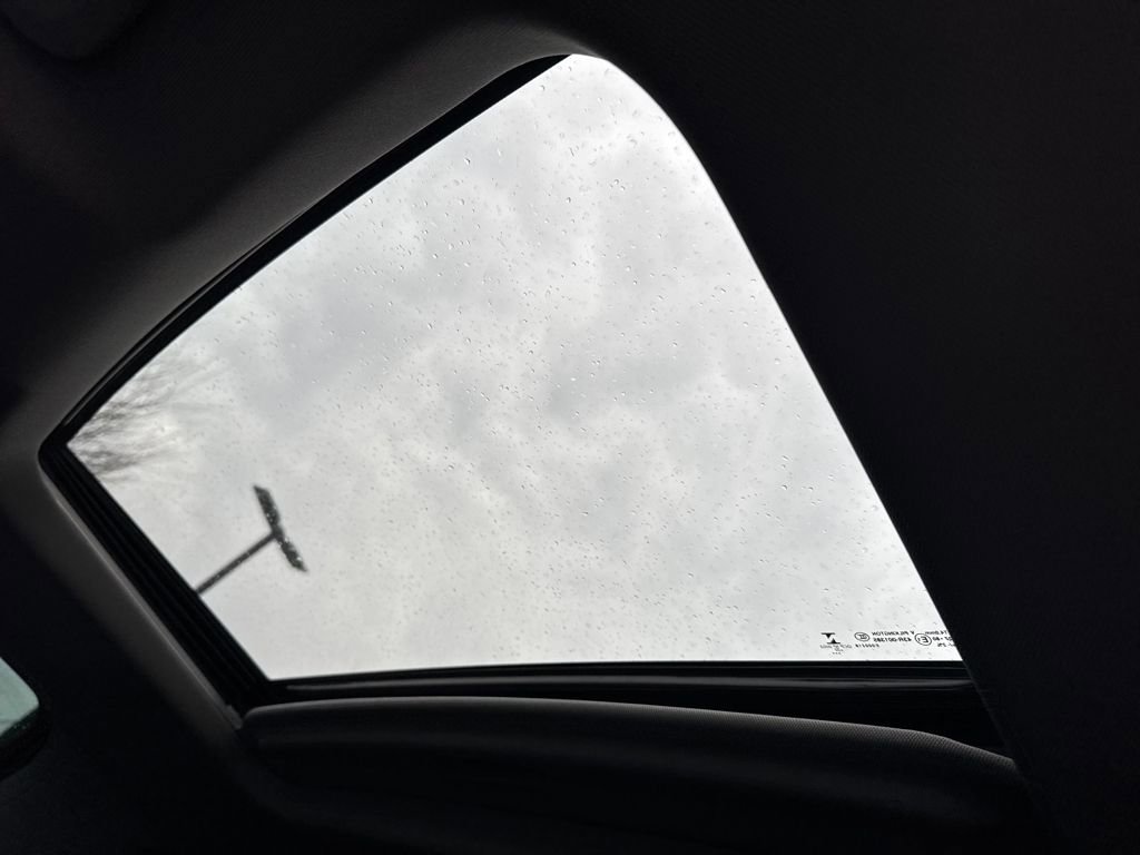 Used 2022 GMC Sierra 3500 Denali w/ Denali Black Diamond Edition image 23