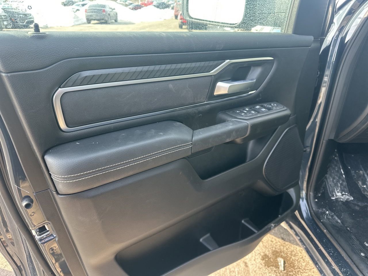 New 2026 RAM 1500 4x4 Crew Cab image 13