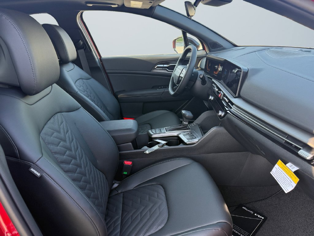New 2026 Kia Sportage X-Line w/ X-Line Premium Package AWD/4WD image 15