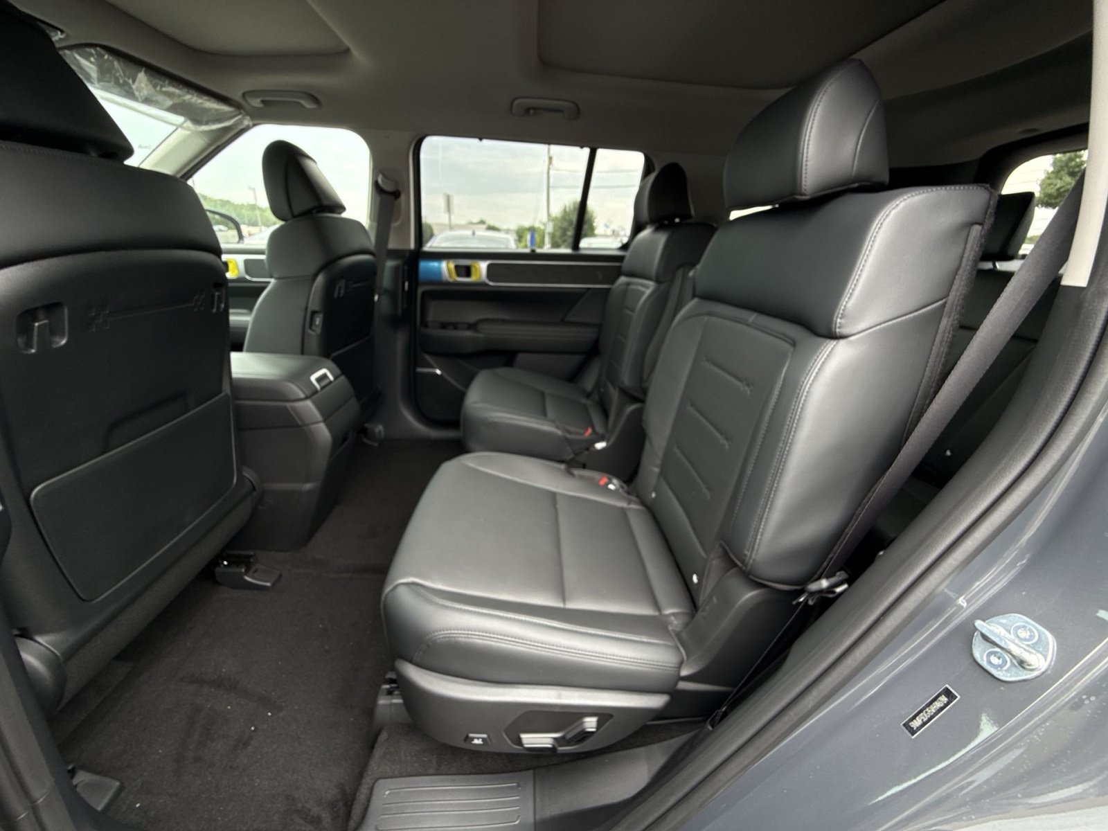New 2027 Hyundai Santa Fe Limited AWD/4WD image 25