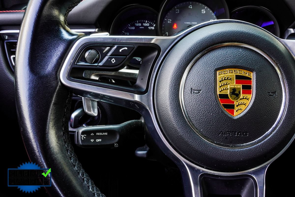 Used 2021 Porsche Macan S AWD/4WD image 32