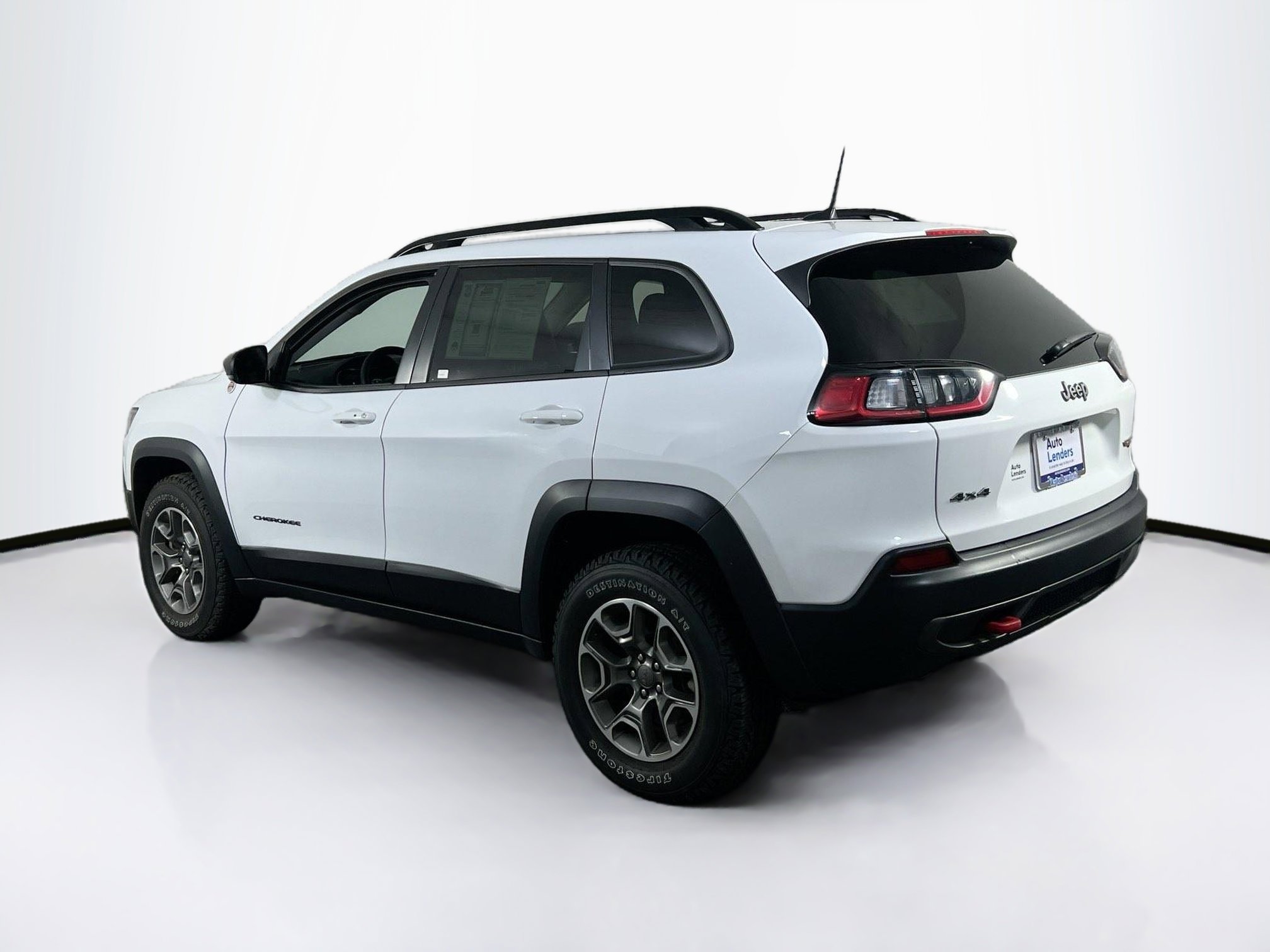 Used 2022 Jeep Cherokee Trailhawk w/ Technology Group B image 7