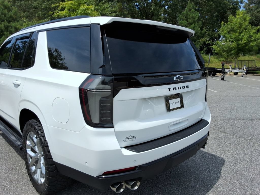 Used 2026 Chevrolet Tahoe Z71 w/ Comfort Package AWD/4WD image 15
