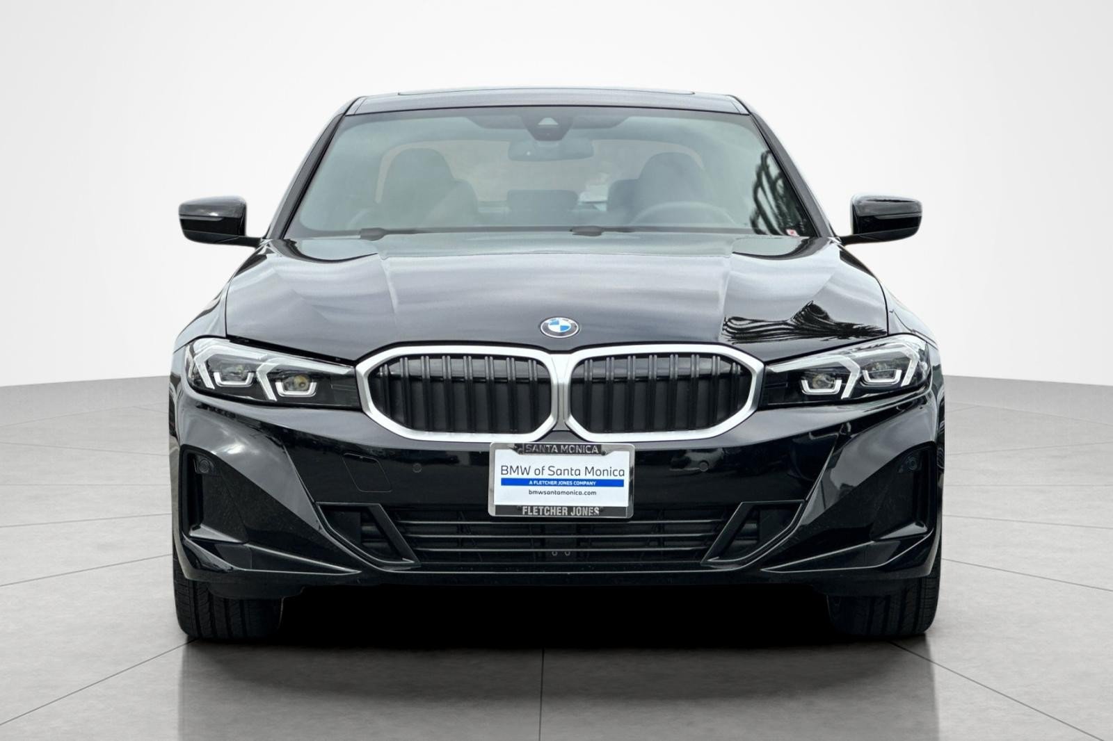 Used 2026 BMW 330i Sedan w/ Premium Package RWD image 8