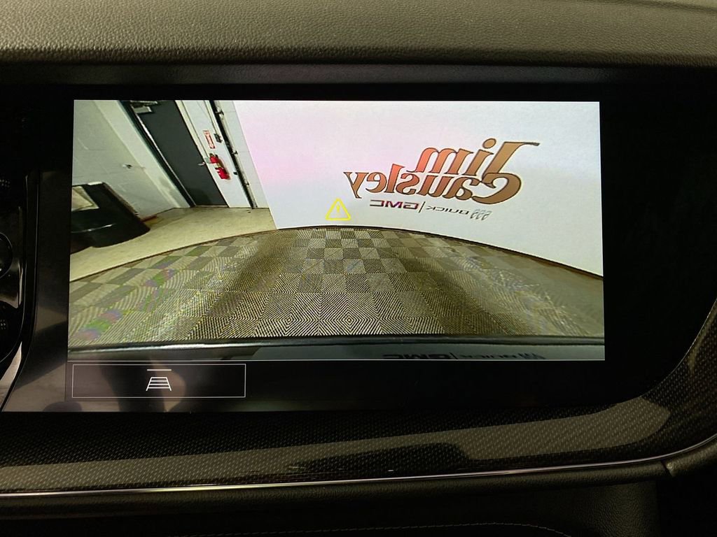 Certified 2023 Buick Envision Essence FWD image 17