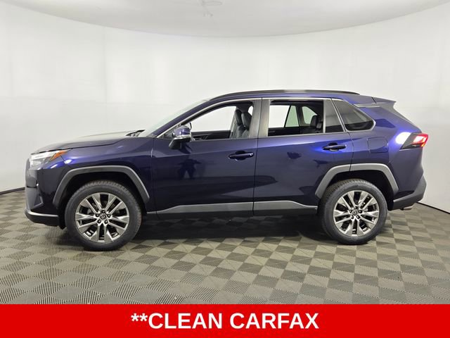 Used 2022 Toyota RAV4 XLE Premium FWD image 5