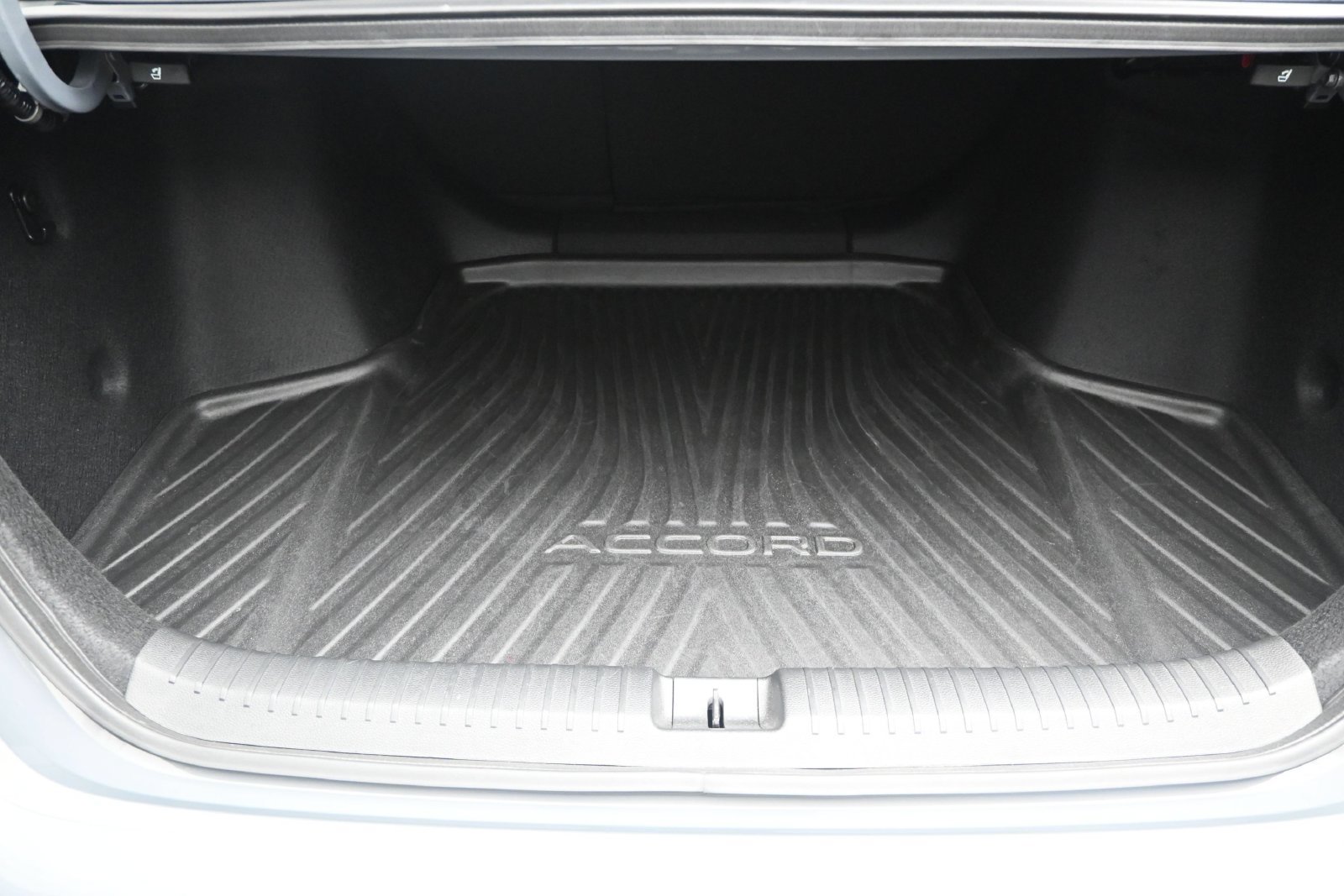 Used 2025 Honda Accord Touring image 20