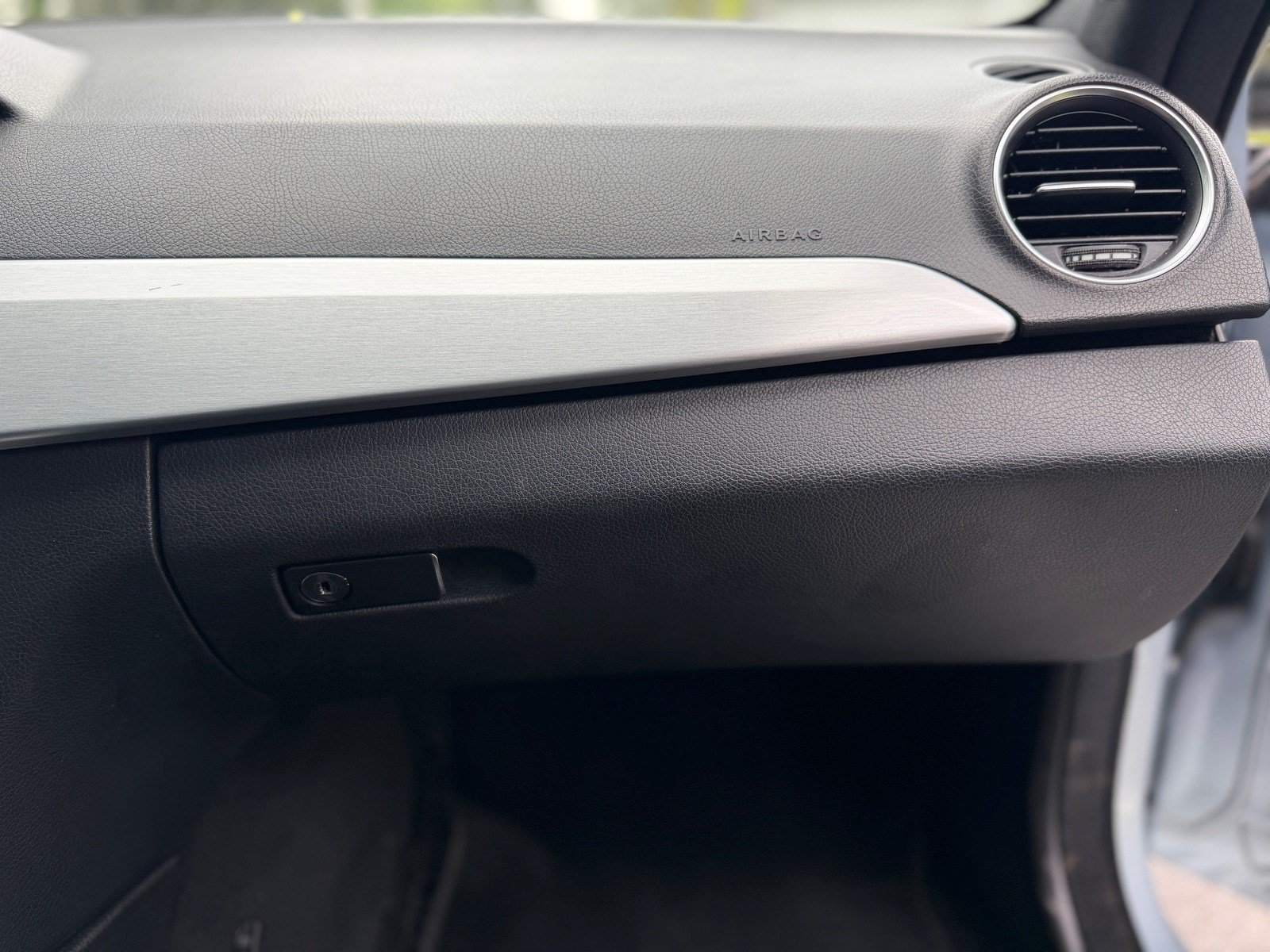 Used 2014 Mercedes-Benz C 250 Sedan image 43