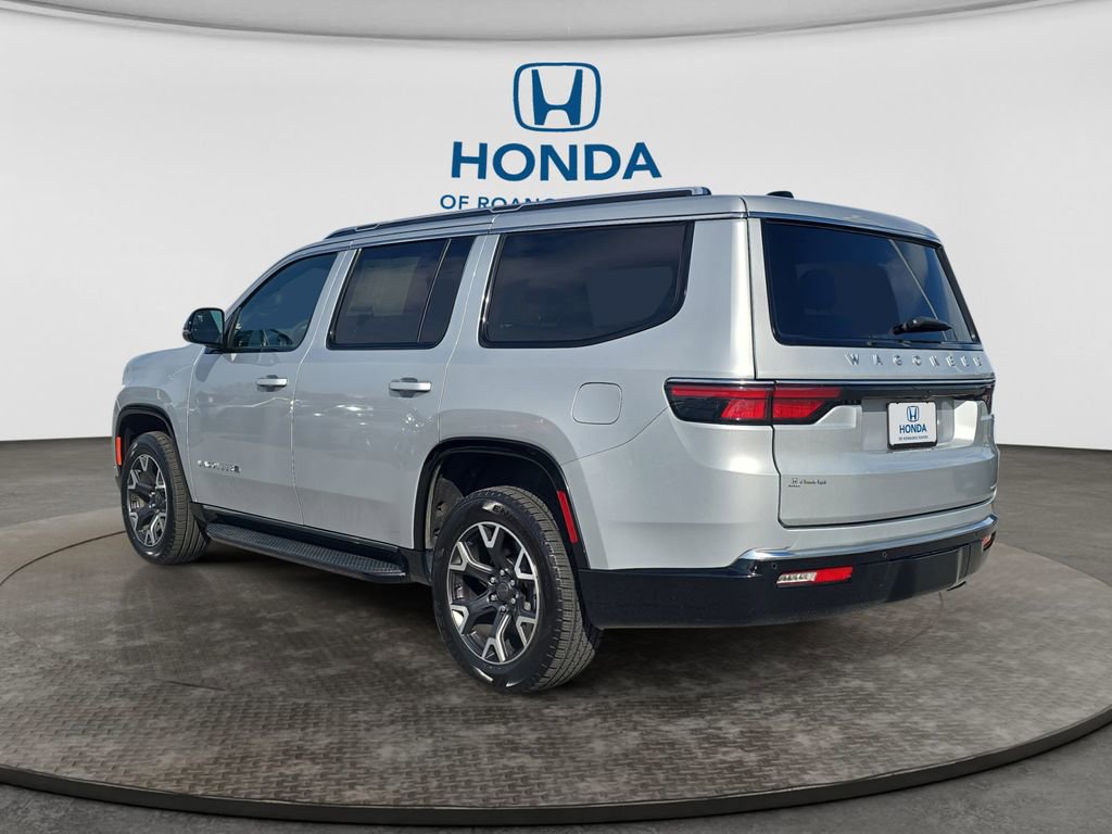 Used 2024 Jeep Wagoneer Series III image 3