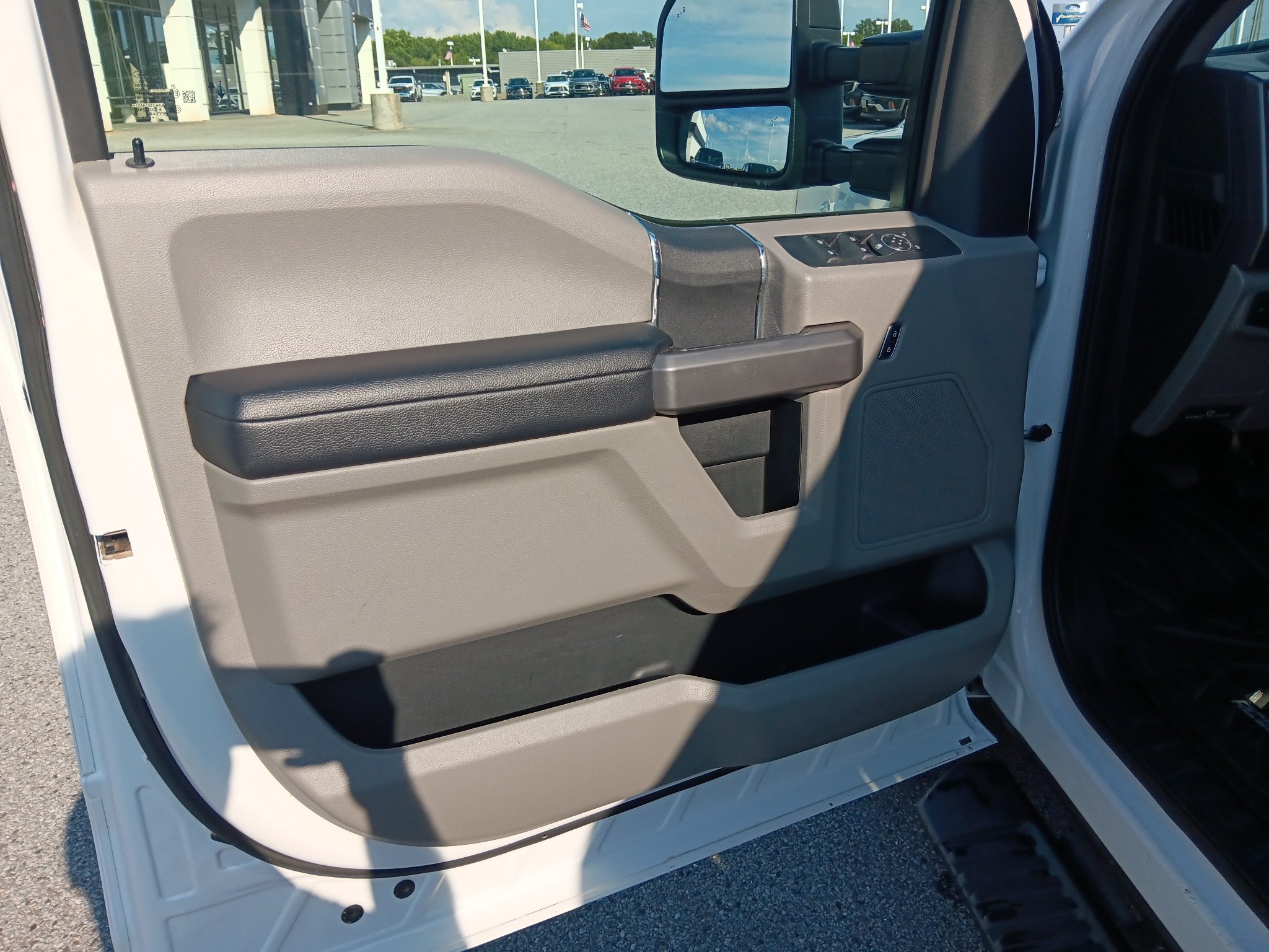 Used 2020 Ford F250 XLT AWD/4WD image 12