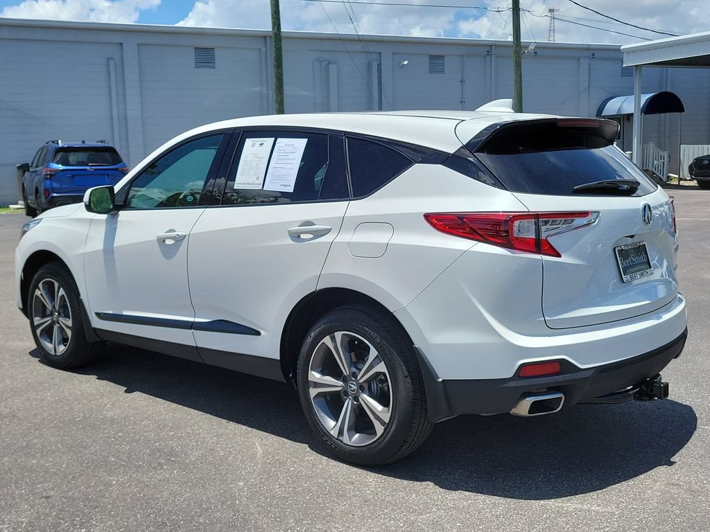 Used 2025 Acura RDX SH-AWD image 4