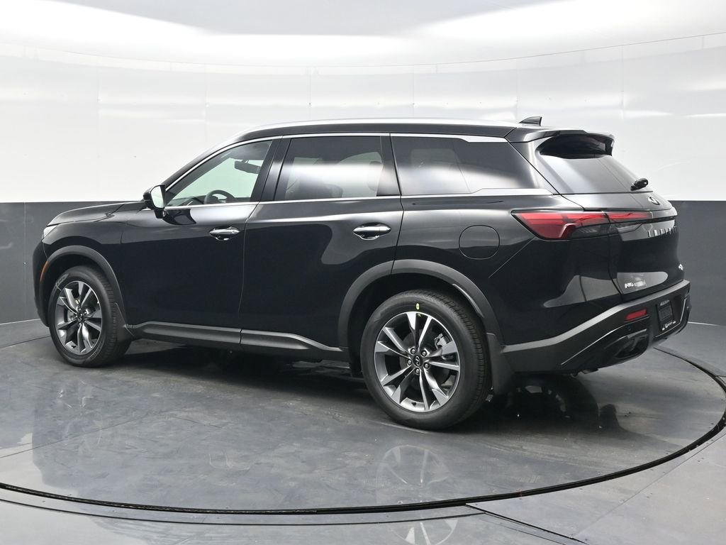 Certified 2025 INFINITI QX60 Luxe w/ Vision Package image 4