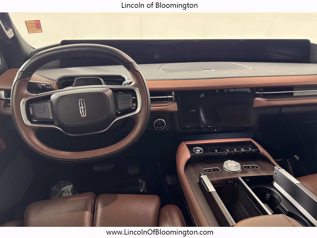 Used 2025 Lincoln Navigator L Reserve AWD/4WD image 20