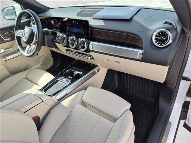 Used 2026 Mercedes-Benz GLB 250 image 23