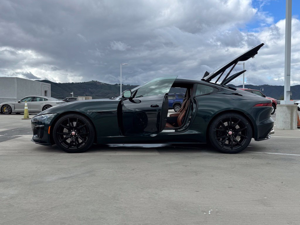 Used 2023 Jaguar F-TYPE R AWD/4WD image 27