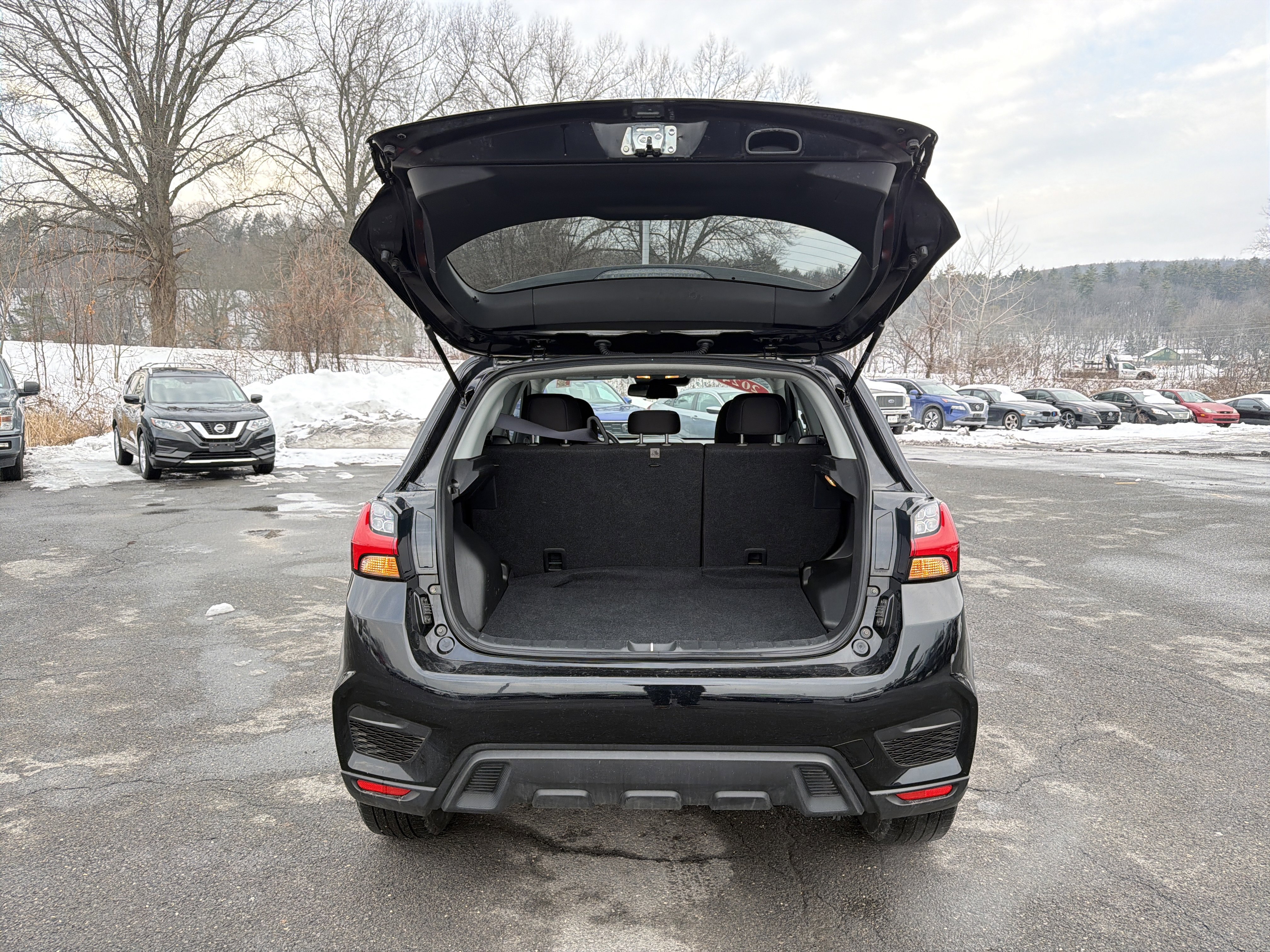 Used 2024 Mitsubishi Outlander Sport ES image 29