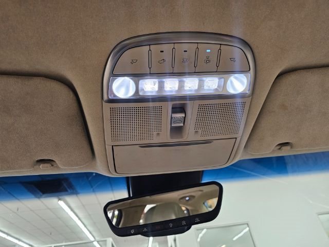 Used 2017 Genesis G90 5.0 Ultimate image 24