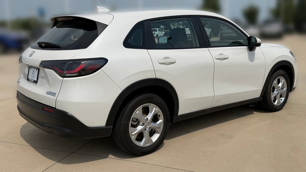 Certified 2024 Honda HR-V LX image 5
