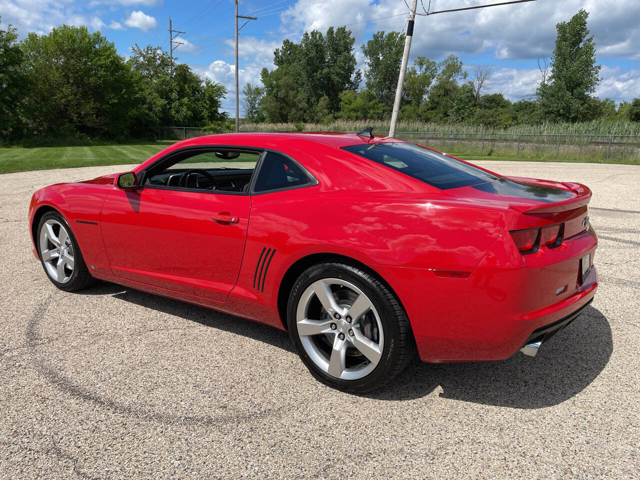 Used 2010 Chevrolet Camaro SS w/ LPO, Ground Effects Package RWD image 58