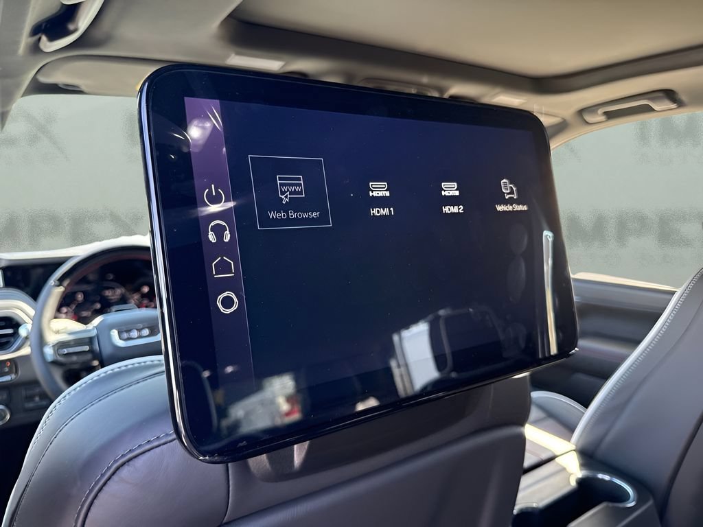 New 2026 GMC Yukon AT4 Ultimate AWD/4WD image 13