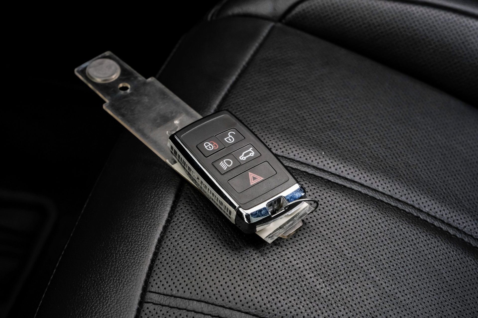 Used 2024 Land Rover Range Rover Evoque S image 56