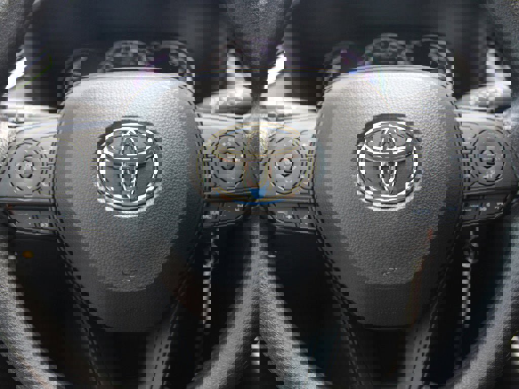 New 2025 Toyota RAV4 LE image 21