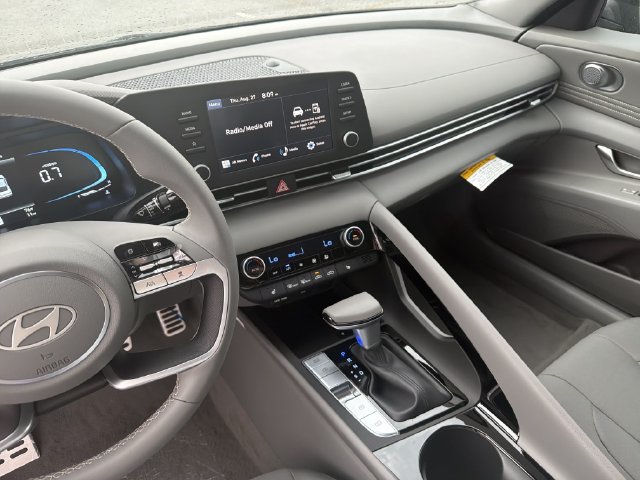 New 2026 Hyundai Elantra SEL Sport Premium FWD image 29